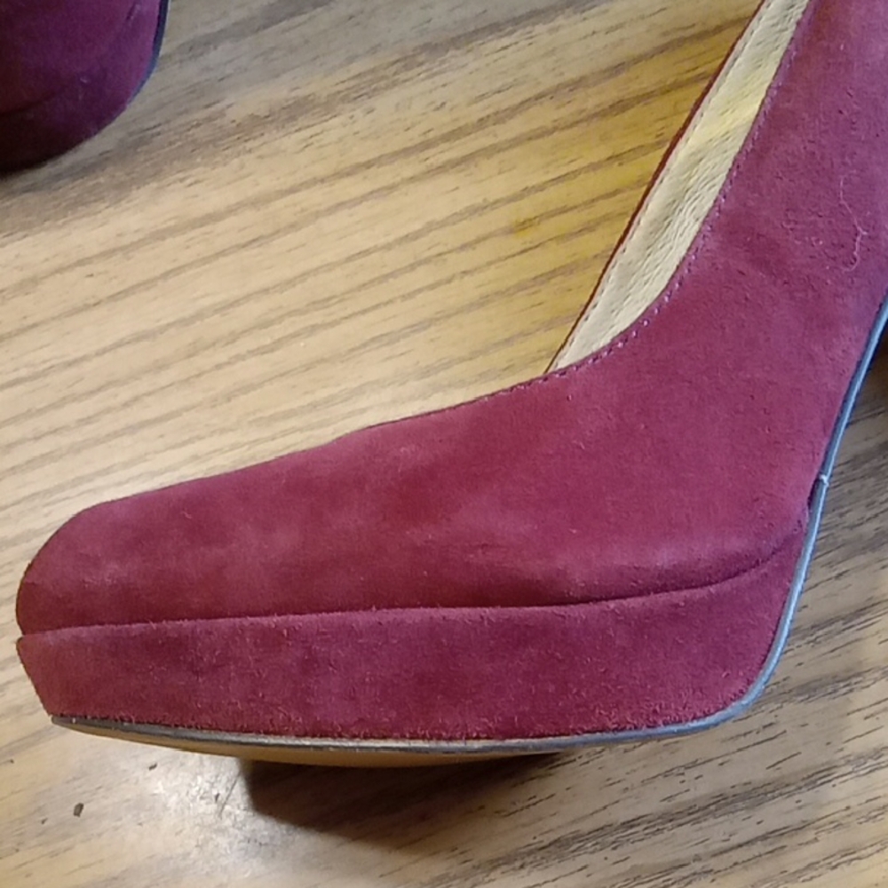 MICHAEL Michael Kors Burgundy Heels - Picture 10 of 10